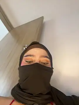 دردشة amaal_ الجنسية المباشرة