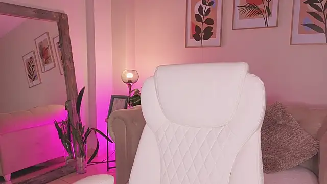 DahianaWalcott – Live XXX-chat