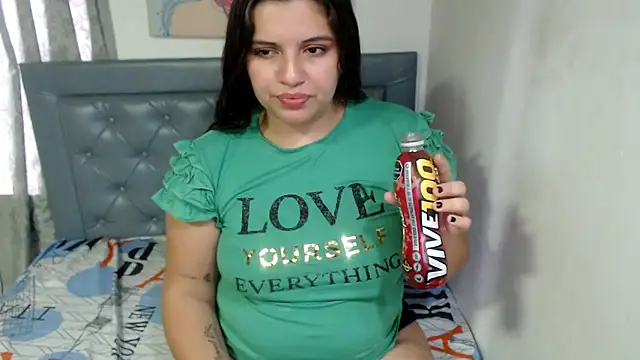 แชท XXX สดของ sarah_aguilar