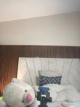 แชท XXX สดของ AMARA_BRUNET