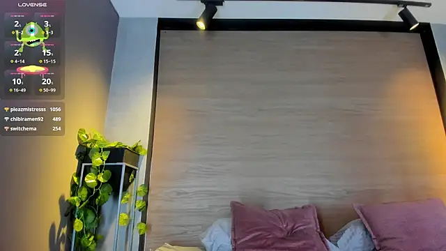 Živý XXX chat Brianna_monroe