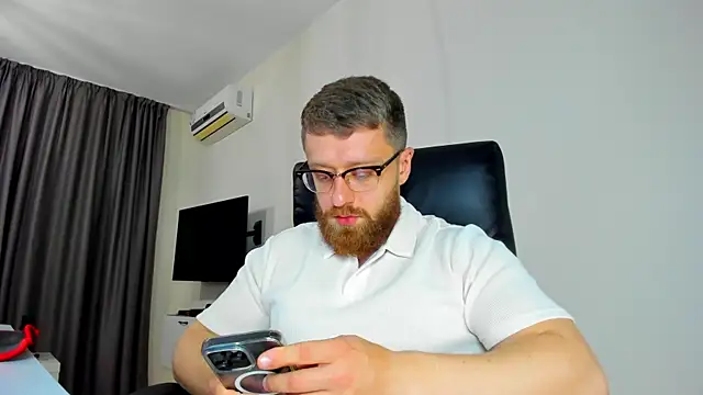 Webkamerová show Findom_guy