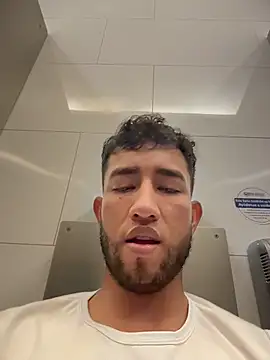 liam_bronwのライブXXXチャット