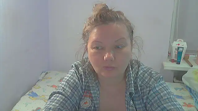 Lusi-777's Live XXX Chat