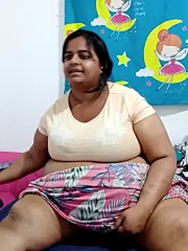 SusanaEshwar's Live XXX Chat