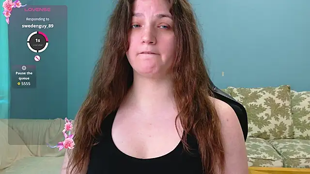 TreeJeanne Adlı Modelin Canlı XXX Sohbeti