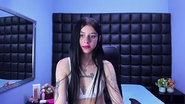 Dulce_Miaa_ Chat XXX in diretta