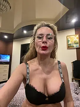 Вебкам-шоу Tania201243