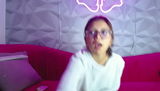 Czat XXX na żywo – Zoow_bluussh