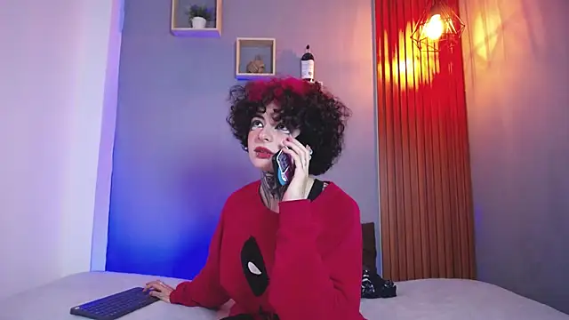 JuneBlake_ live XXX chat