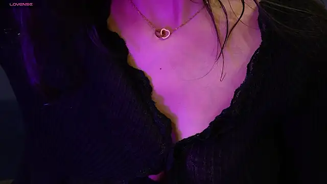 Misha-Malhotraのウェブカメラショー