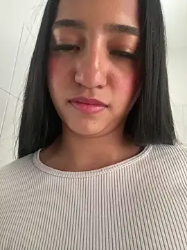 แชท XXX สดของ Daniela_Pink