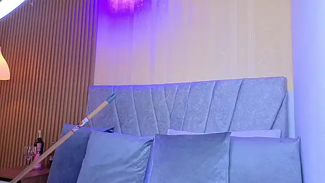 j_belle_'s Live XXX Chat