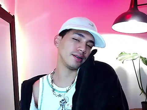 noahnoguera Webcam-Show