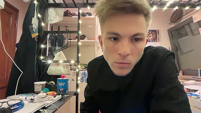 Patatino69 – Kamerová šou