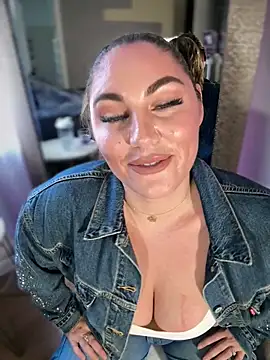 lovely_beast's Webcam Show