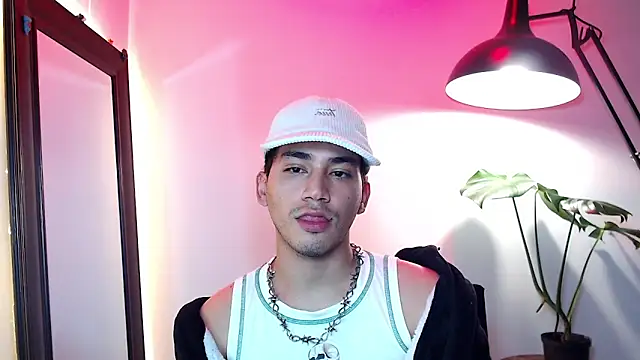 Show de noahnoguera na webcam