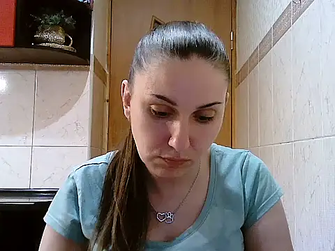 Lacmi30 Chat XXX in diretta