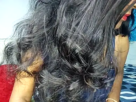 Chat +18 de Muktha ao vivo