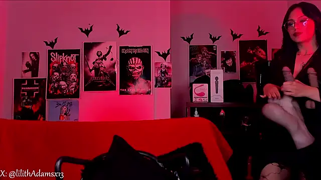 lilith-deveraux – Live XXX-chat