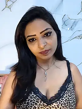 QUEEN-ADITI Live XXX-chat