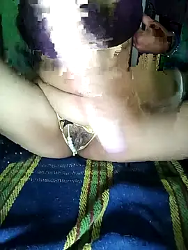 Royal_hotti0011's Live XXX Chat