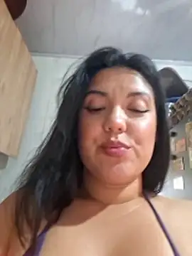 XXX chat uživo modela Sophie-hatter