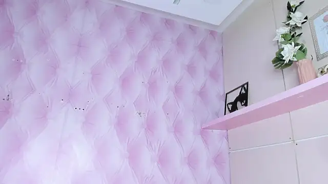 XXX chat uživo modela TaniaBellini