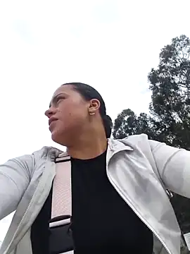 XXX chat uživo modela ALEJA__22