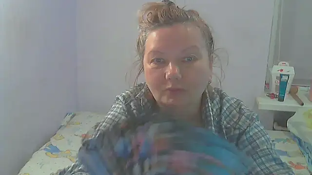 XXX chat uživo modela Lusi-777