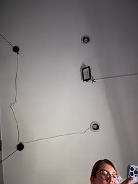 sara_calderon Chat XXX in diretta