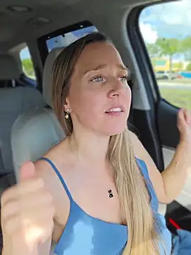 Skyellar élő XXX-chatje