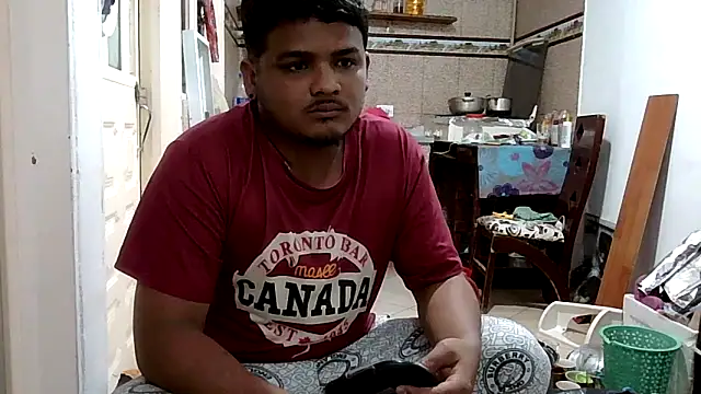 Chat XXX en directo de Boycuriousxxx