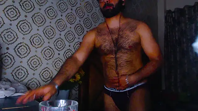 cutebeardiのライブXXXチャット