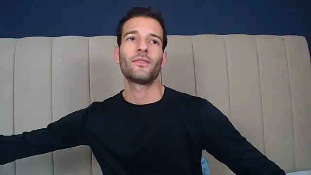 Christopher_saintのライブXXXチャット