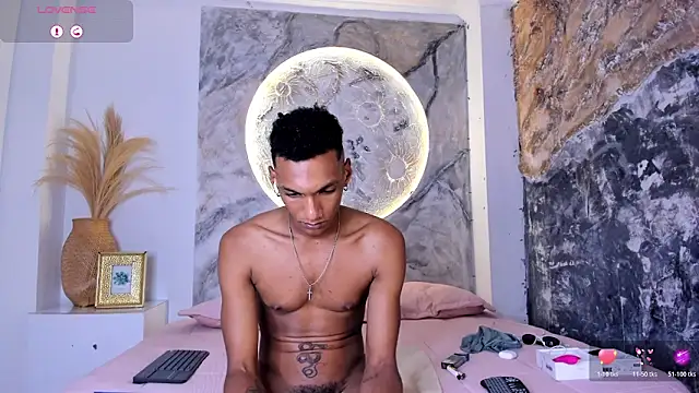 JulienSaintのライブXXXチャット