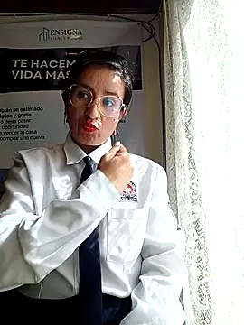 Valentina--1 – Naživo XXX chat