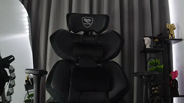 Max_cortes1 – webcam-show