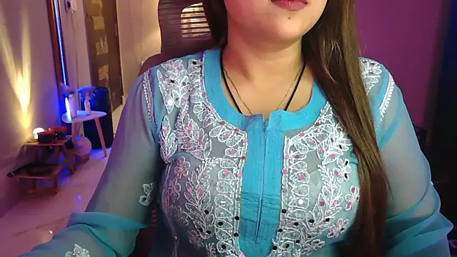 Chat XXX ao vivo de Mitikaa