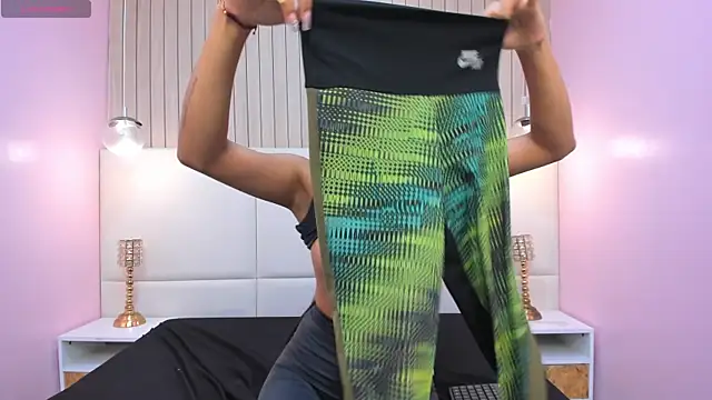 Chat XXX ao vivo de MelanyWayne_