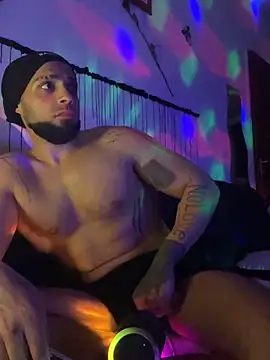 MohdollmenのライブXXXチャット