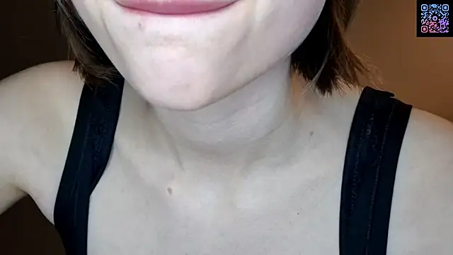 ExitedTroth Adlı Modelin Canlı XXX Sohbeti