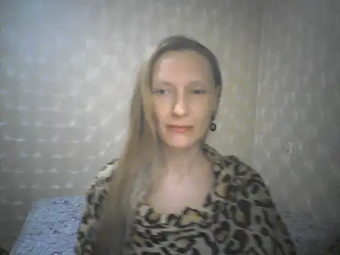 Czat XXX na żywo – Averinona