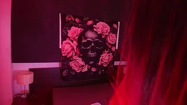 EvaaFoxxy1のライブXXXチャット