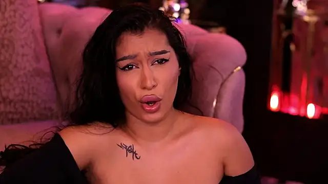 CherrieTeen Webcam show