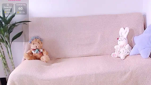 Luck-256 Adlı Modelin Canlı XXX Sohbeti