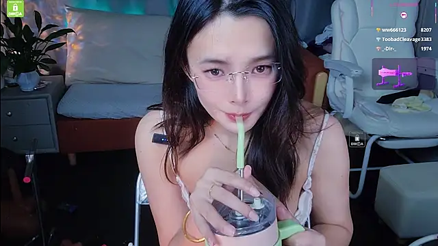 Youth3_ 即時 XXX 聊天