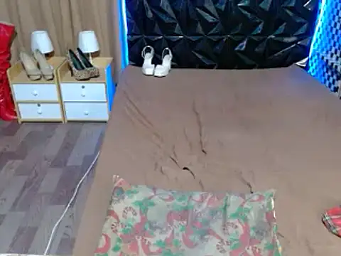 Вебкам-шоу IvoneGodWill