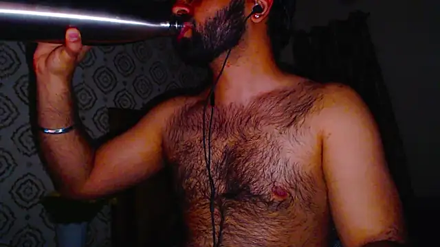 Chatroom XXX en direct de cutebeardi