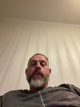 XXX chat uživo modela Frosl